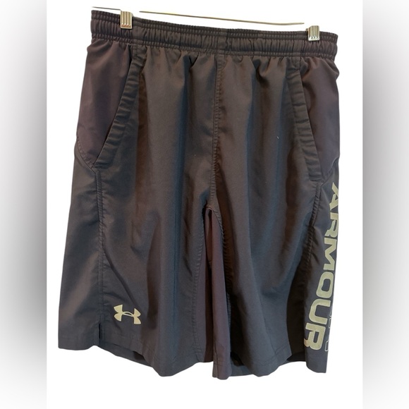 Under Armour Shorts Navy Blue Logo Pockets Elastic Waist Drawstring Men's Medium - Picture 1 of 5